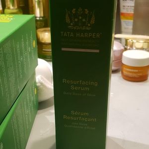 NIB Tata Harper Resurfacing serum